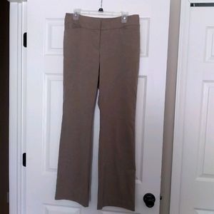 Woman's Ann Taylor Signature Slacks size 10